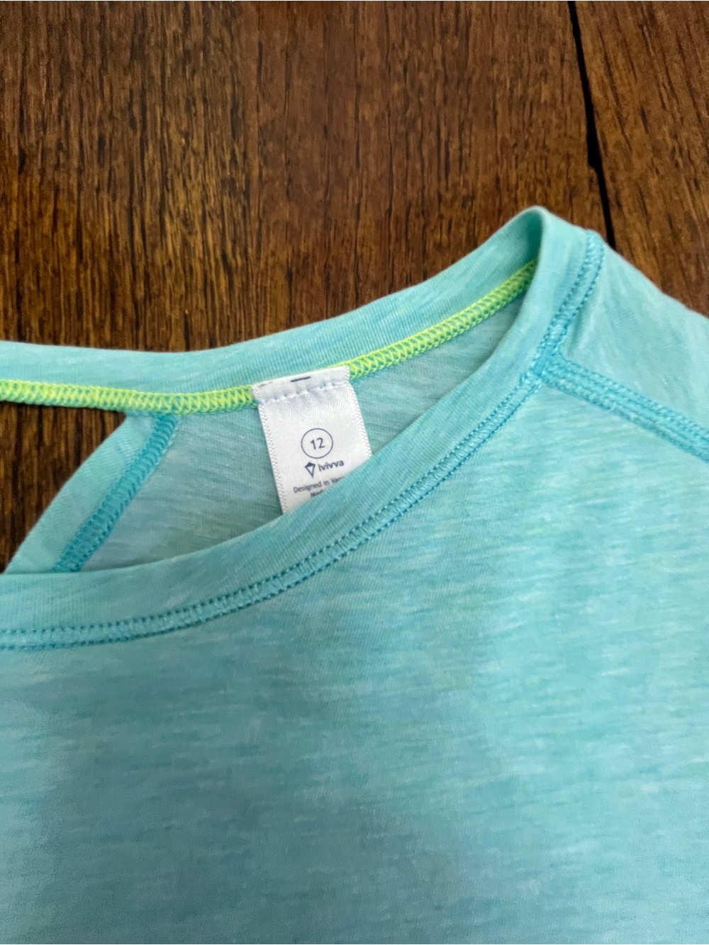 🍋 Ivivva Crop Top - Picture 2 of 7